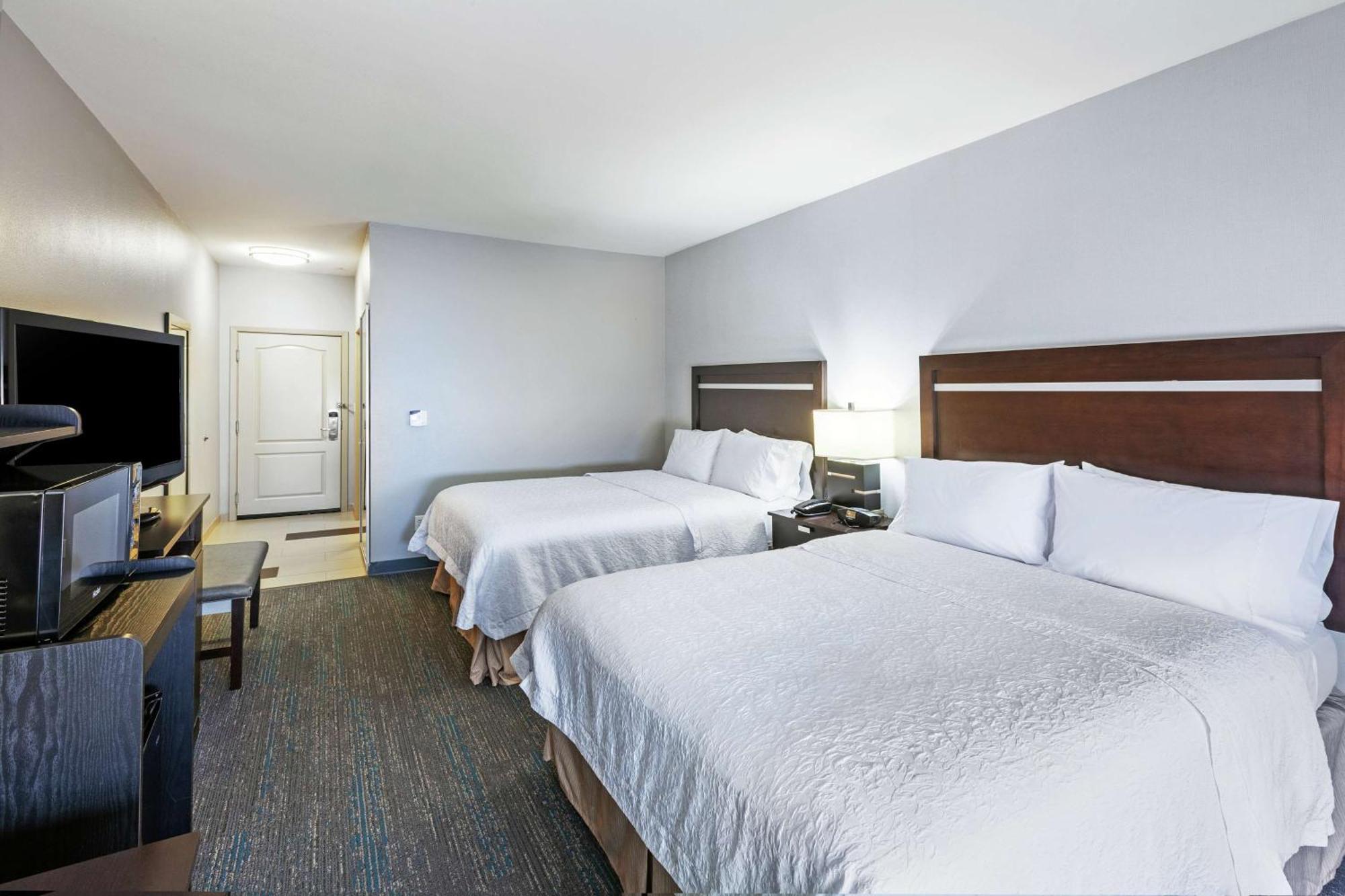 Hampton Inn & Suites Houston/League City Exterior photo